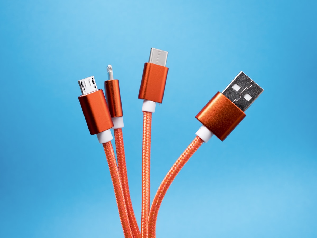 Braided Charging Cable – view 1